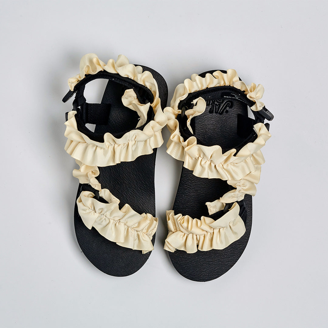 cream frills, jaedals,sandals
