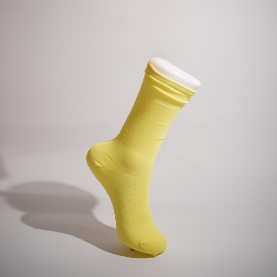 Glow Bestie Yellow Socks