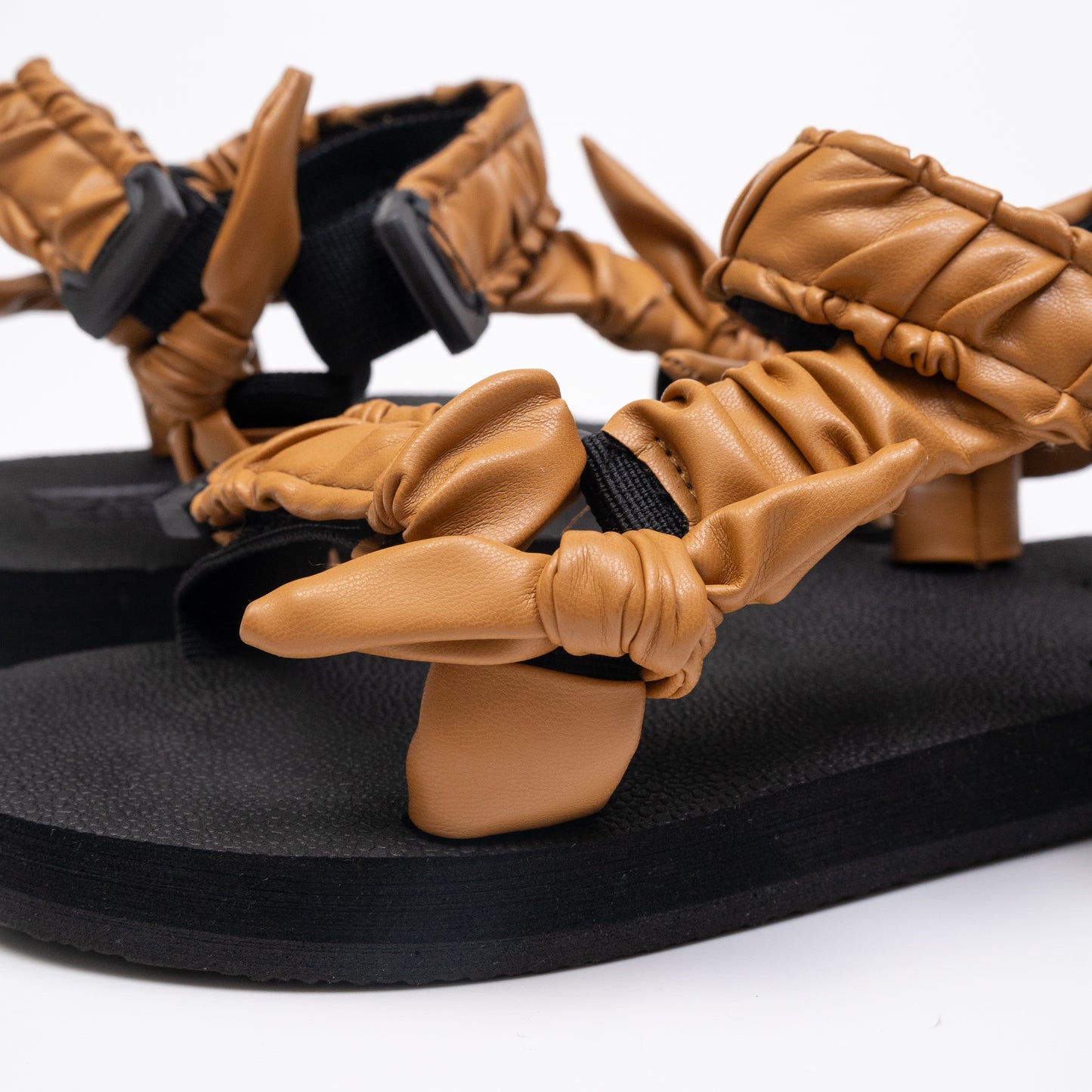 Camel Leather JaeDals