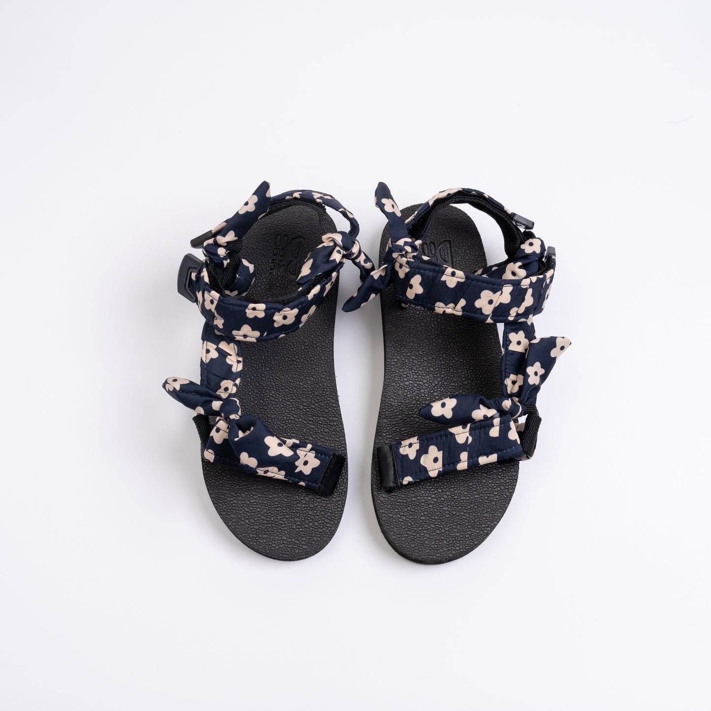 Navy Daisy JaeDals