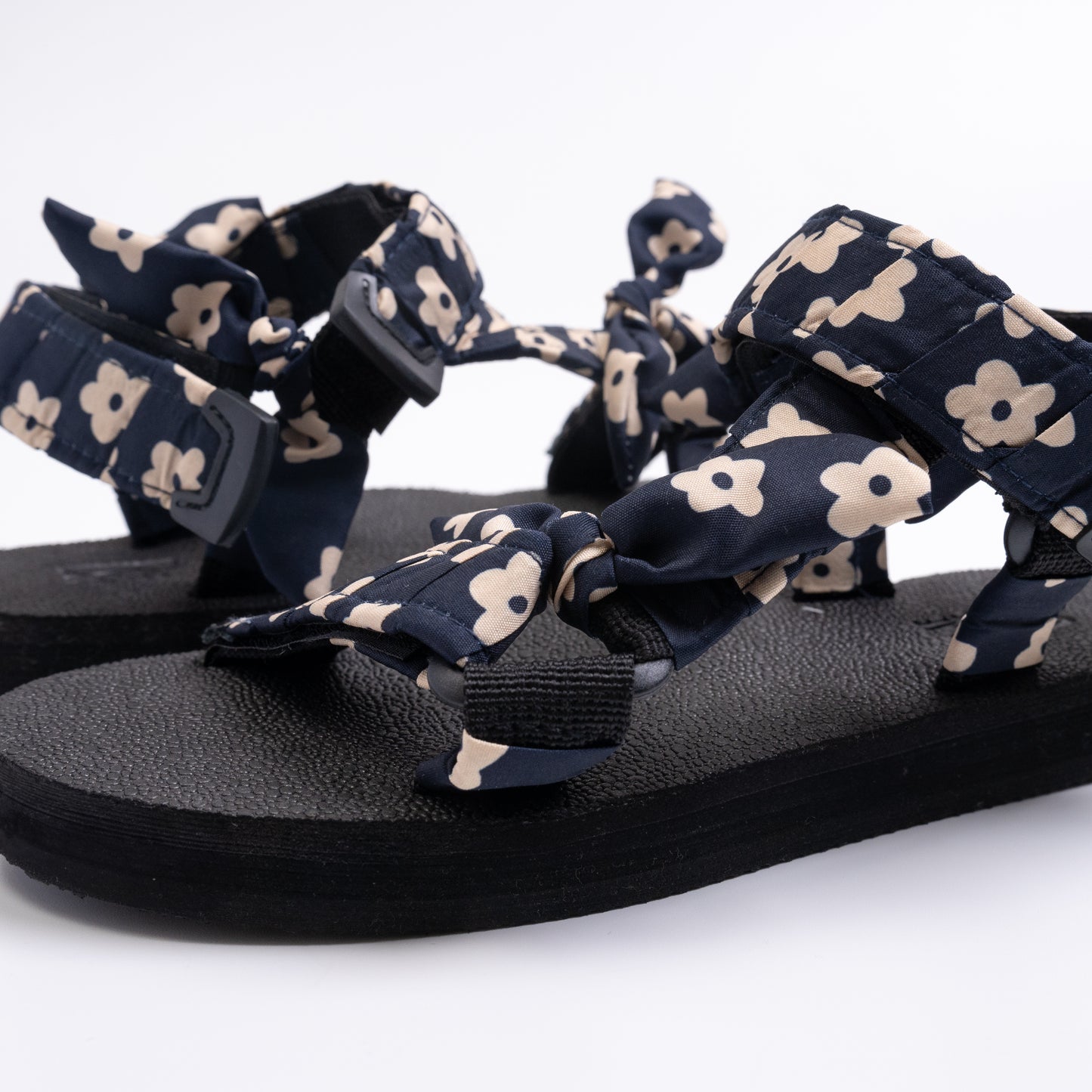 Navy Daisy JaeDals