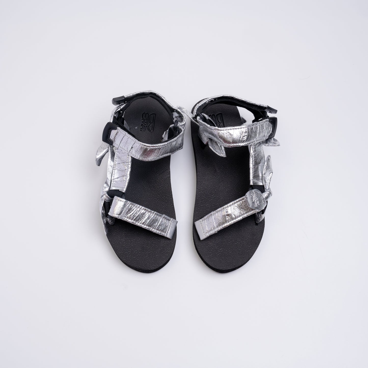 Metallic Silver JaeDals 1.0
