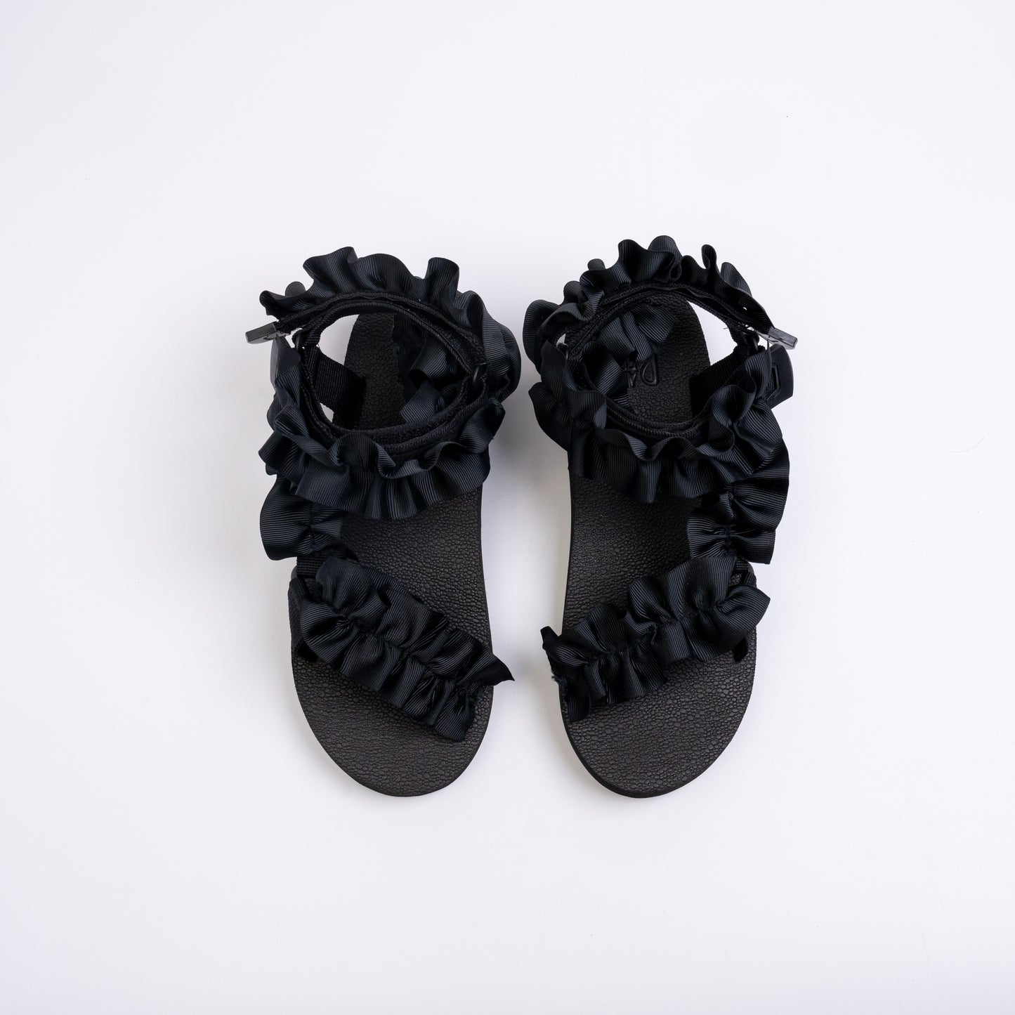 Black Frills JaeDals 2.0