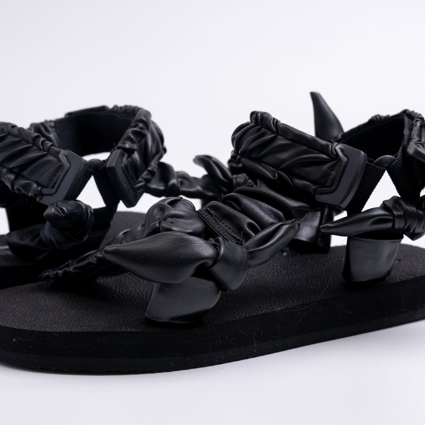 Black Leather JaeDals