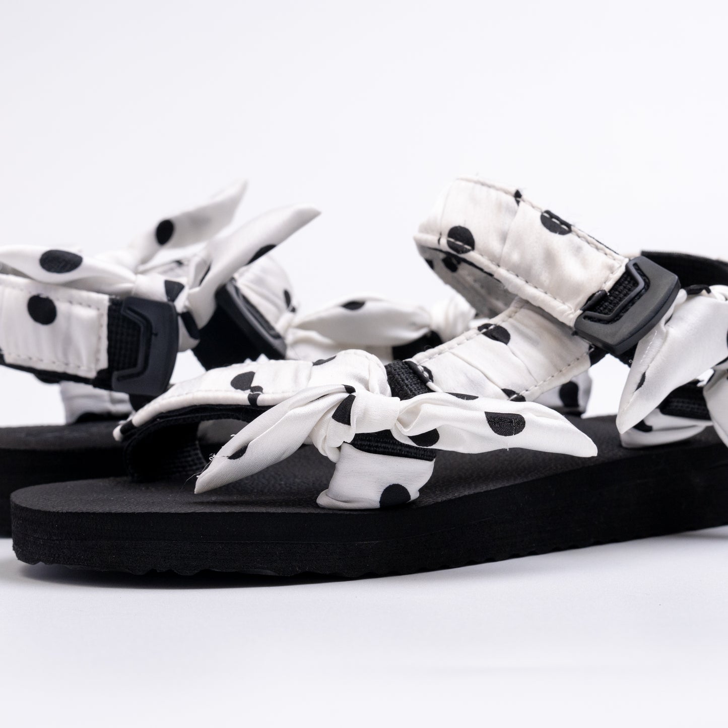Black Polka Dot On White