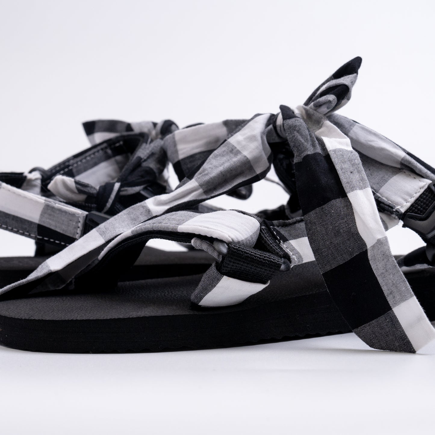 Gingham Tie JaeDals 1.0