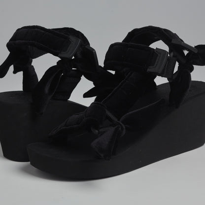 Jae Wedge Black Velvet