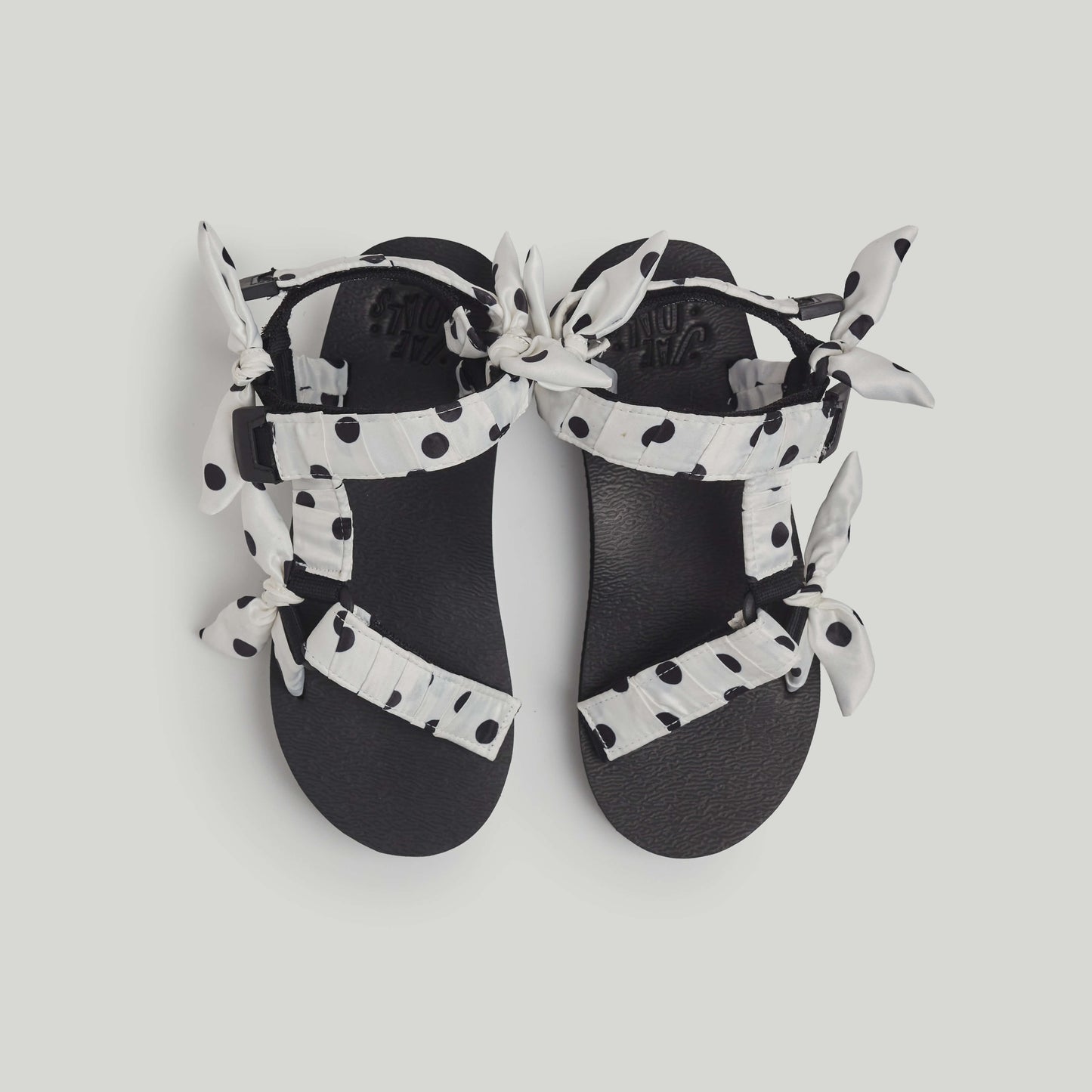 Black Polka Dot On White JaeDals  2.0