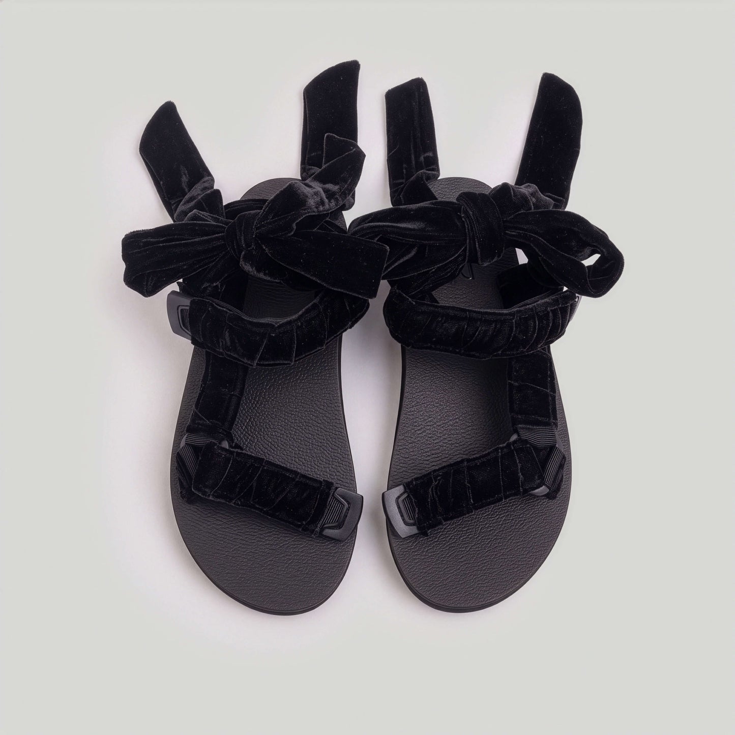 (Pre-Order) Black Velvet  Tie JaeDals 2.0