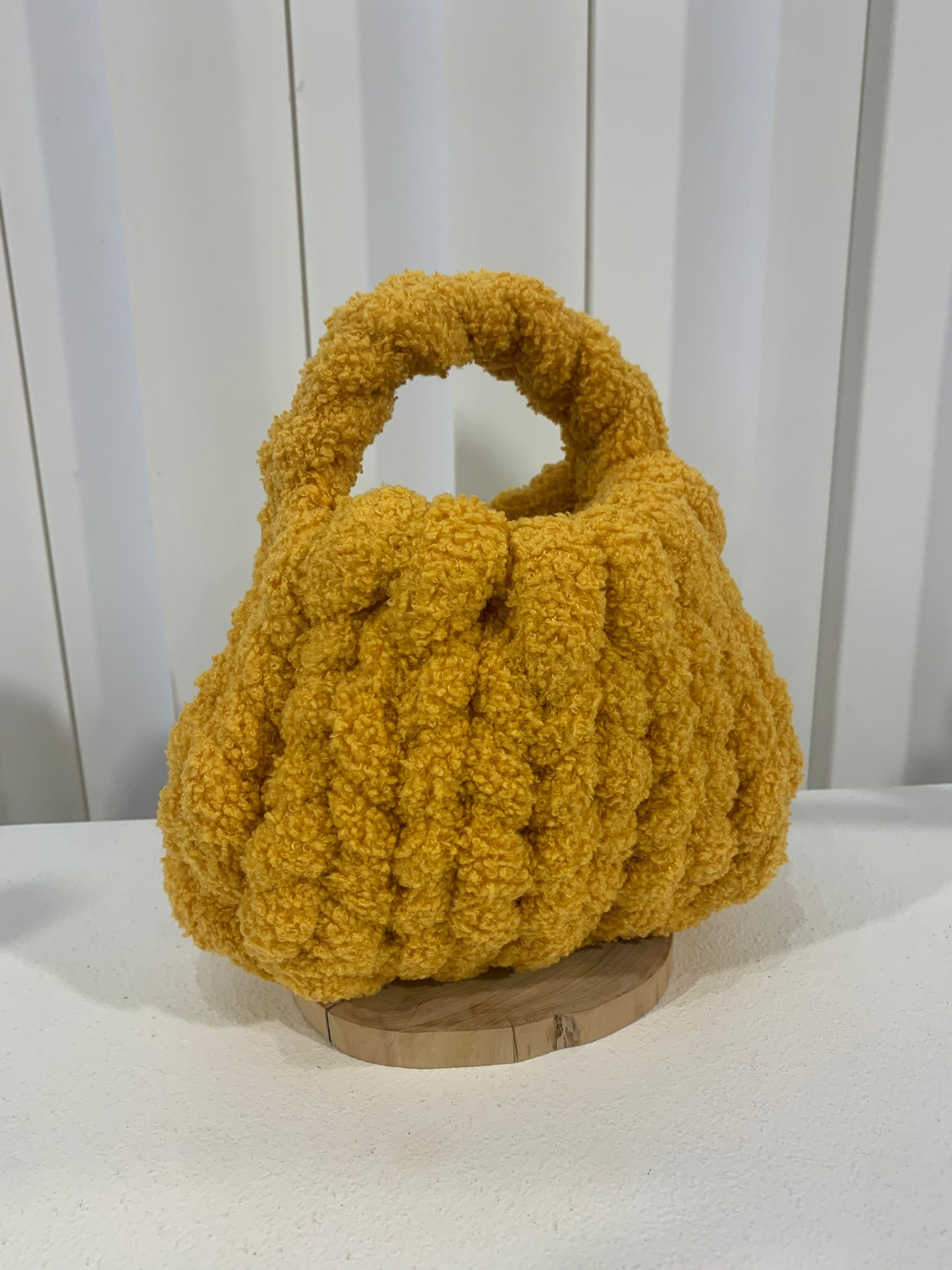 Chupachupchar Fluffy Yarn Pouf Bag