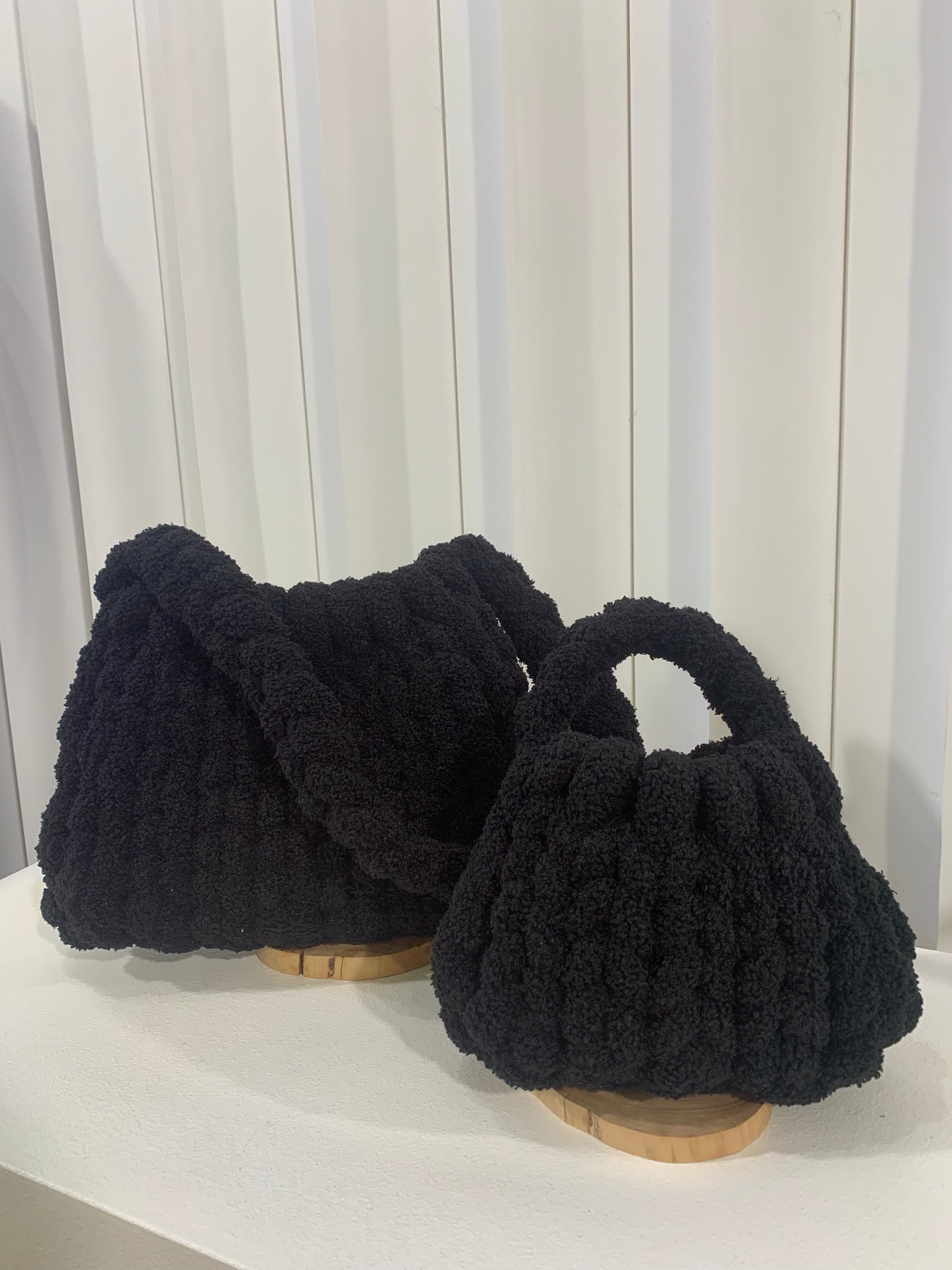 Chupachupchar Fluffy Yarn Pouf Bag