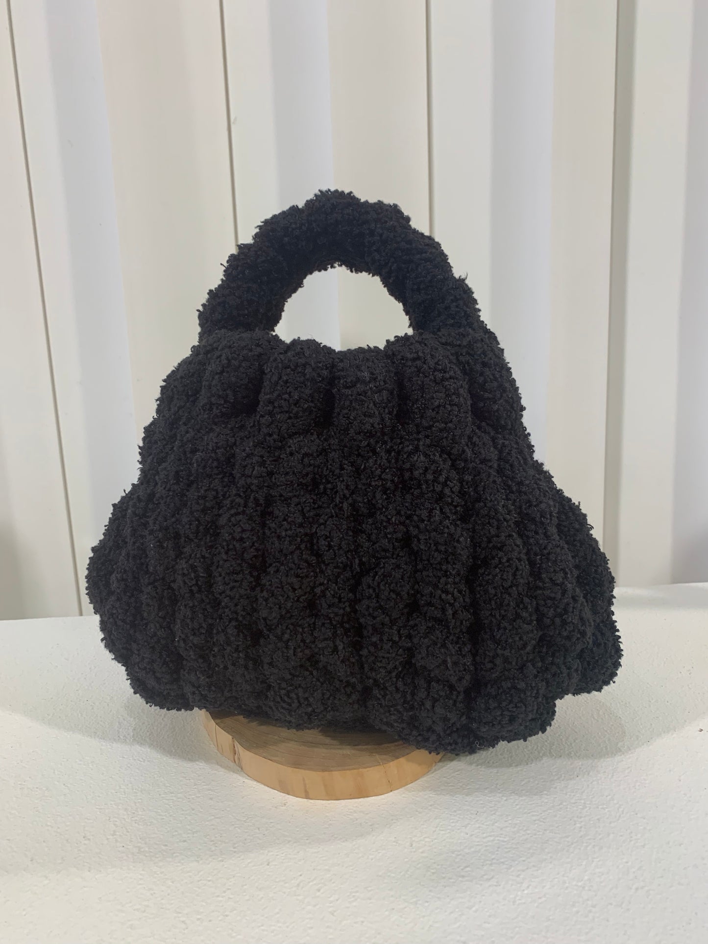 Chupachupchar Fluffy Yarn Pouf Bag