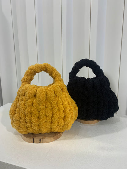 Chupachupchar Fluffy Yarn Pouf Bag