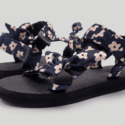 Navy Daisy JaeDals 2.0