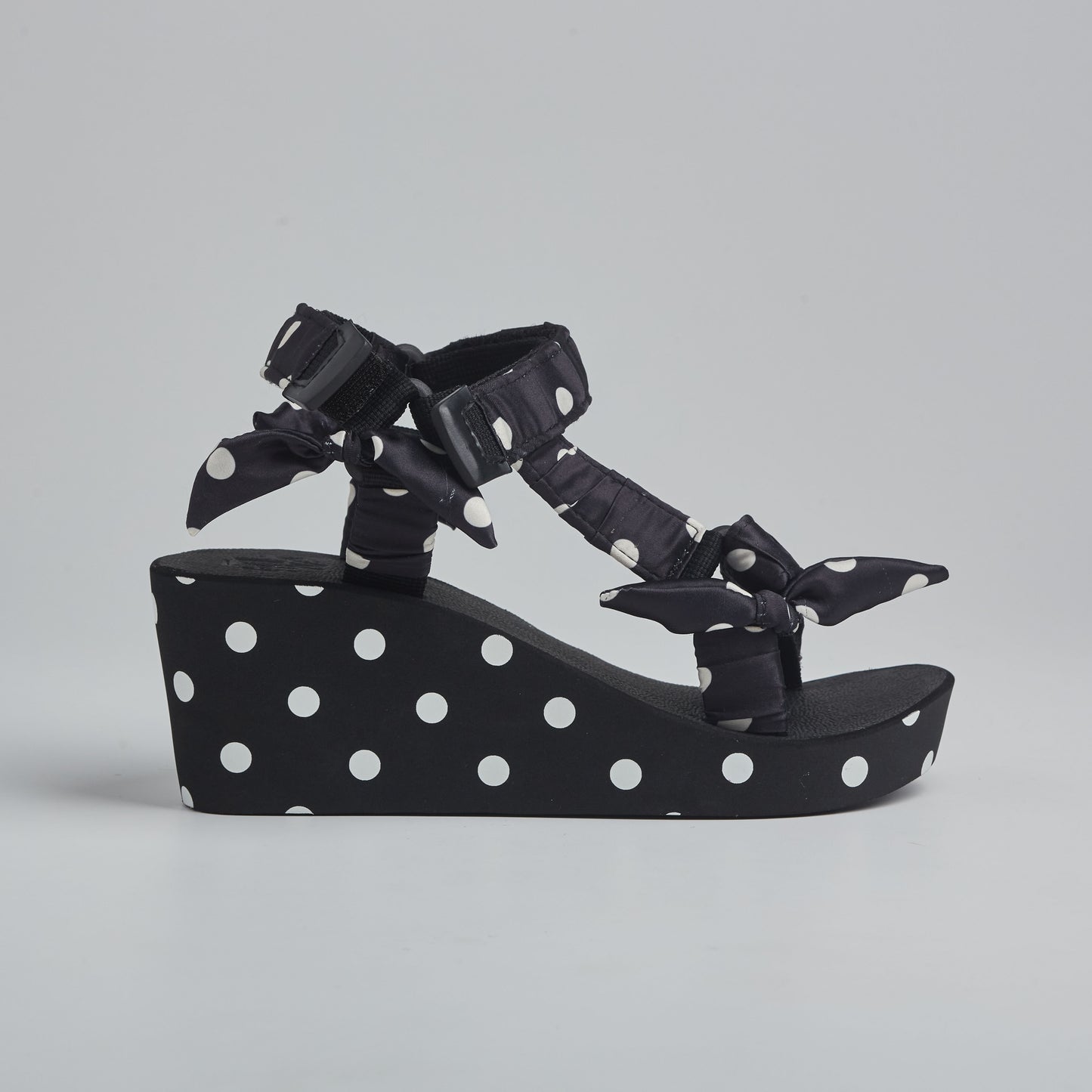 White Polka Dotty Jae Wedge
