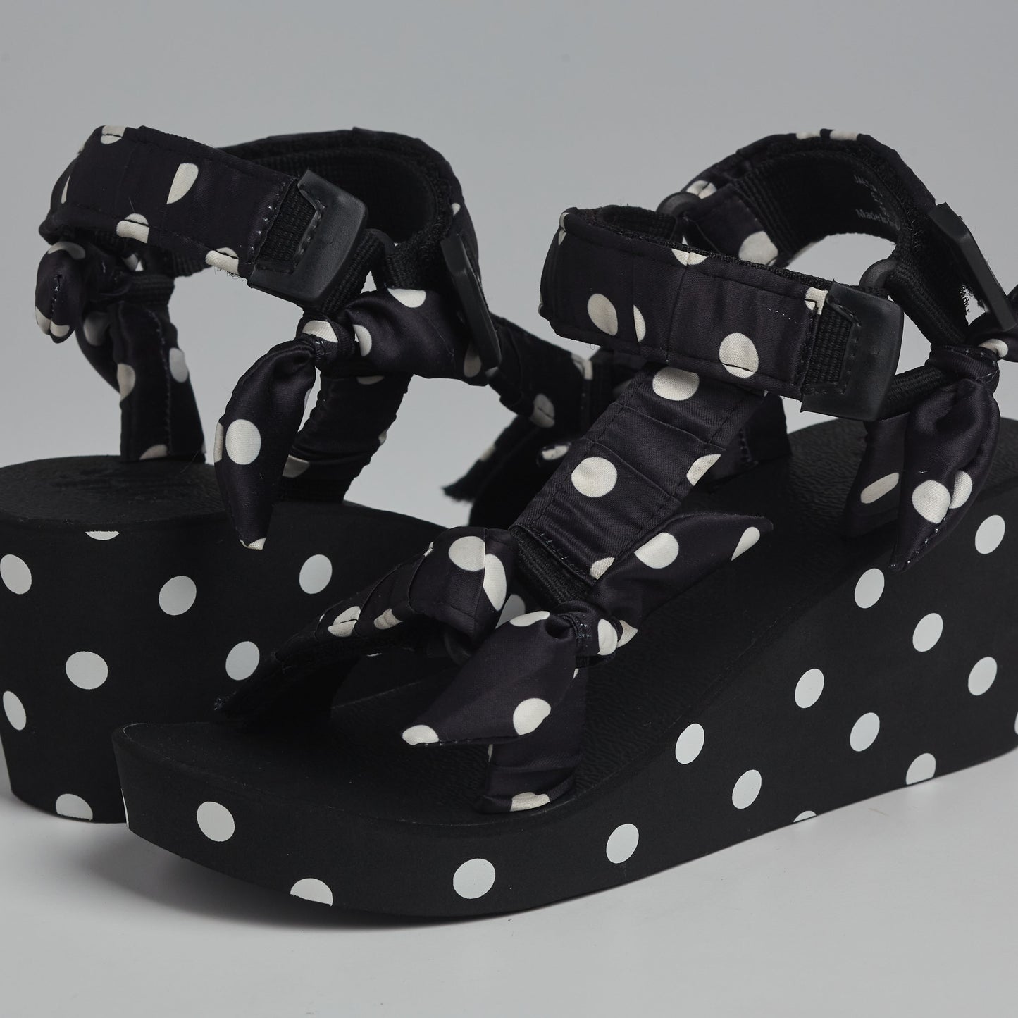 White Polka Dotty Jae Wedge